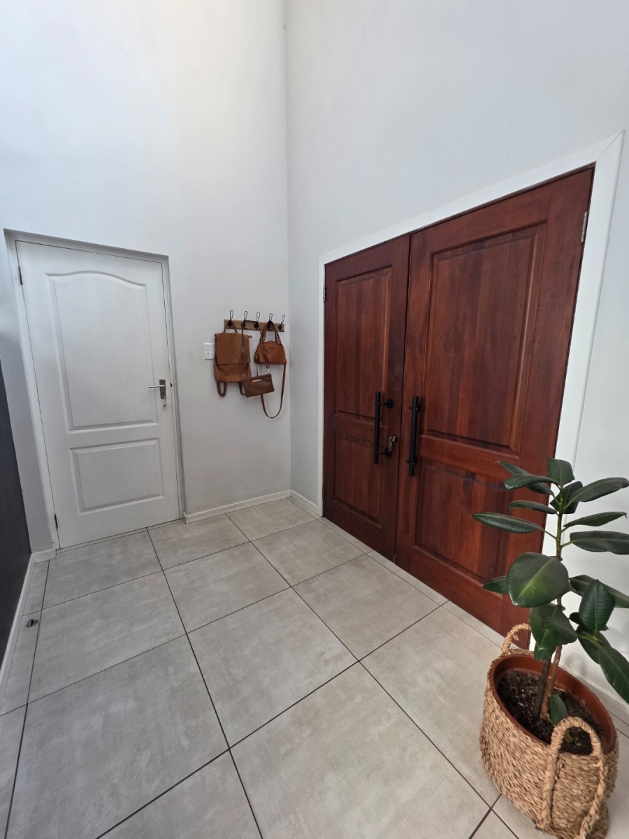 3 Bedroom Property for Sale in Melodie North West
